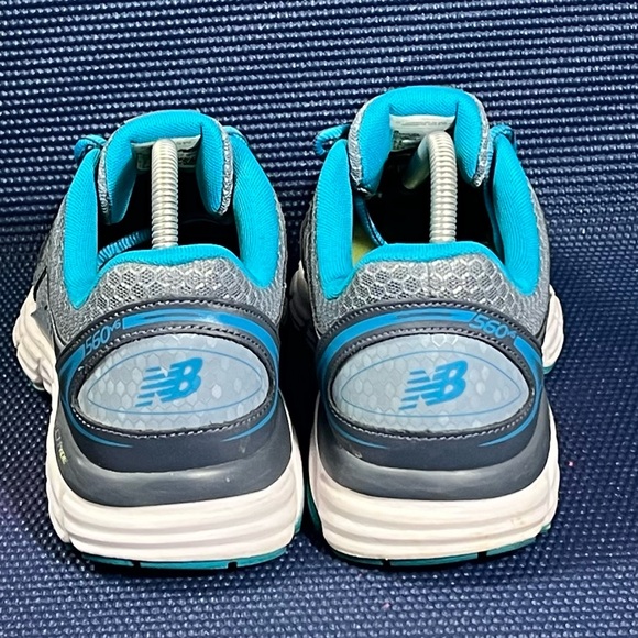 New Balance Women’s 560 V6 W560LG6 Gray Running Shoes Size 9.5 - Picture 7 of 9